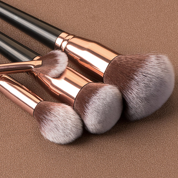 Luxury 15-Piece Makeup Brush Set – Face & Eye Perfection