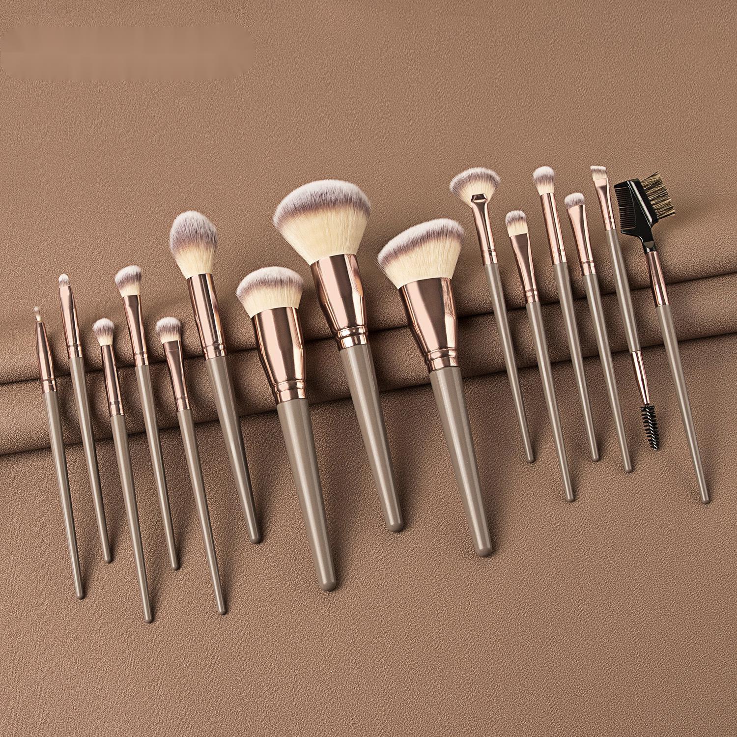 Luxury 15-Piece Makeup Brush Set – Face & Eye Perfection