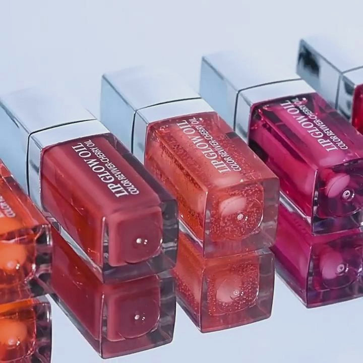 Radiant Lip Glow Oil – Intense Hydration & Brilliant Shine